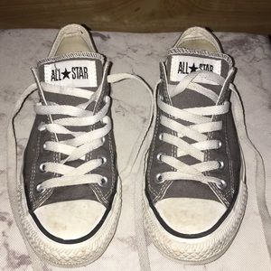 Low top Converse Sneakers